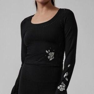 Athleta Shanti Crop Top